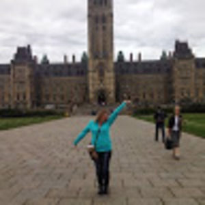 Meet your Posher, Christine